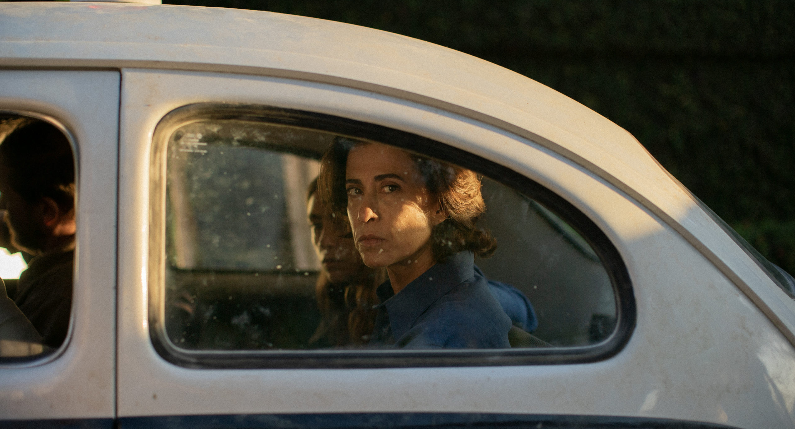 I'M STILL HERE_slide_poster